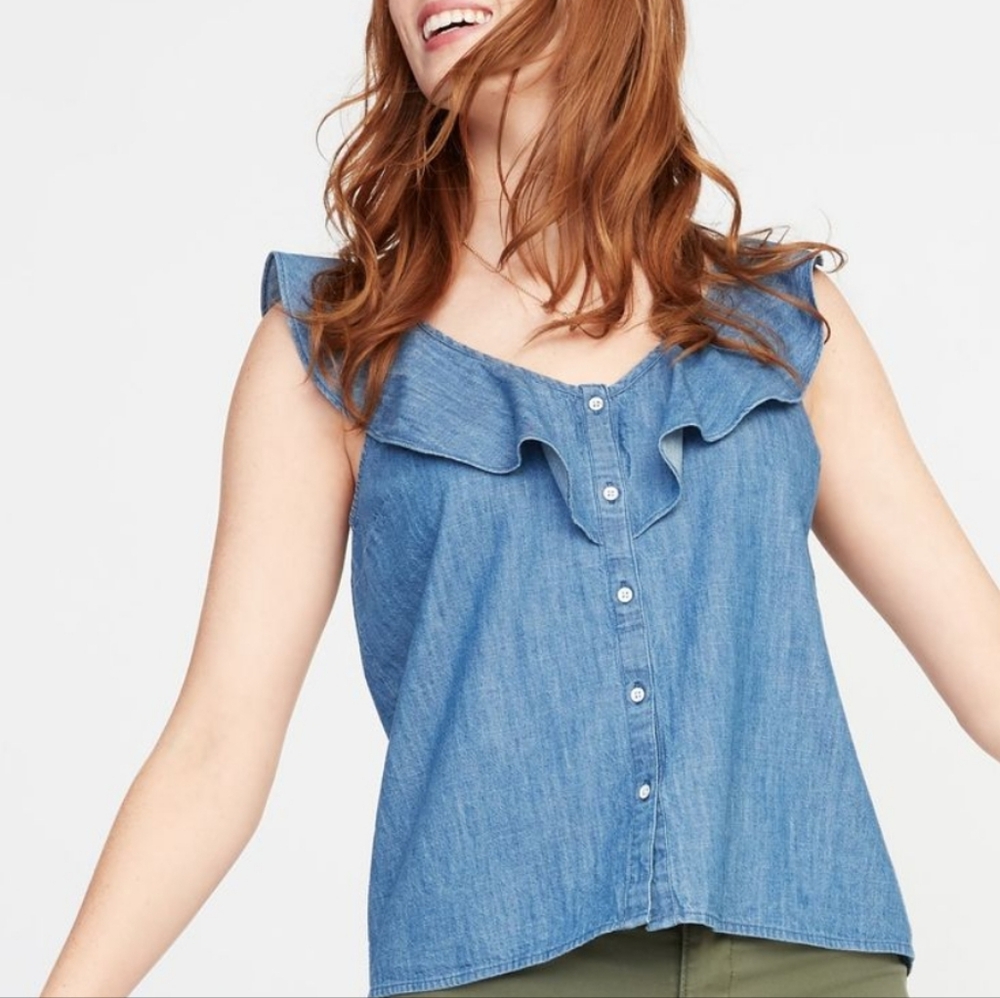 NWT OLD NAVY chambray ruffled top size medium